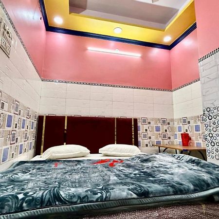 Hotel Jaipur Palace New Delhi Bagian luar foto